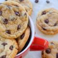 Chewy chocolate chip cookies