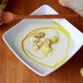 Crema de coliflor y ajos asados