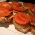 MONTADITO DE JAMON, CALABACIN Y TOMATE