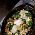 Garbanzos y espinacas con huevo al curry