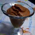 Helado rápido de queso y chocolate