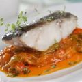 BACALAO CONFITADO CON SALSA DE PIMIENTOS DEL[...]