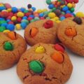 cookies de crema de cacahuete y m&m contra la[...]
