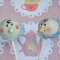 De vuelta y con evento familiar. Cake pops bebé