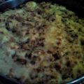 Macarrones con verdura, pollo, bechamel y queso.