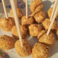 Bolitas de queso con arándanos, frambuesas y[...]