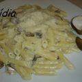 MACARRONES CON LLANEGAS (SETAS)
