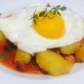 Huevos con patatas y jamón (a mi manera)