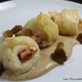 ROLLITOS DE LENGUADO CON GAMBAS Y SALSA DE SETAS
