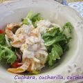 Ensalada de pechuga de pollo y melocotón