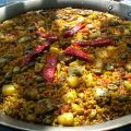 ARROZ CON SEPIA Y ALCACHOFAS.