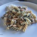 PASTA CON SALMÓN Y VERDURAS