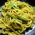 Espagueti con Calabacín y Salsa de Cúrcuma