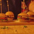 BOCADILLO DE BULL NEGRE CON QUESO BRIE,[...]