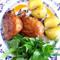 Pollo asado con salsa barbacoa y patatitas en[...]