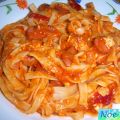 Tallarines con Huevo y Tomate