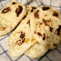 Naan de suero de leche