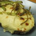 Huevos poché con salsa mornay y crujiente de[...]