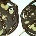 Piruletas de chocolate y almendras