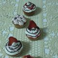 Cupcakes de fresas y nata.