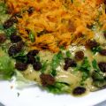 Ensalada con aliño de hummus meloso y virutas[...]