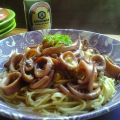 CALAMARES CON FIDEOS CHINOS EN SALSA DE ANCHOAS[...]