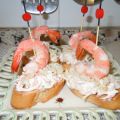 TOSTA DE CANGREJO,MAIZ,HUEVO Y LANGOSTINO