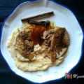 ROTÍ DE CERDO Y PURÉ DE MEMBRILLO CON ESPECIAS