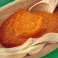 Salsa fría de pimientos, altramuces y melisa