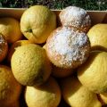 Magdalenas de coco y lemon curd