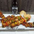 Pinchos de pollo con verduras.