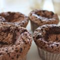 Brownie de chocolate y anis, en cupcake.