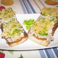 TOSTA DE ATÚN CON CRUJIENTE DE PARMESANO Y[...]