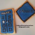 Glasa real y galletas decoradas (TARDIS y[...]