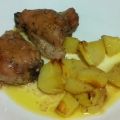 POLLO AROMATIZADO CON PATATAS