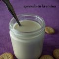 YOGUR CREMOSO CON GALLETAS MARÍA