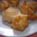 HOJALDRES DE HIGOS CON JAMON DE PATO Y PATÉ A[...]